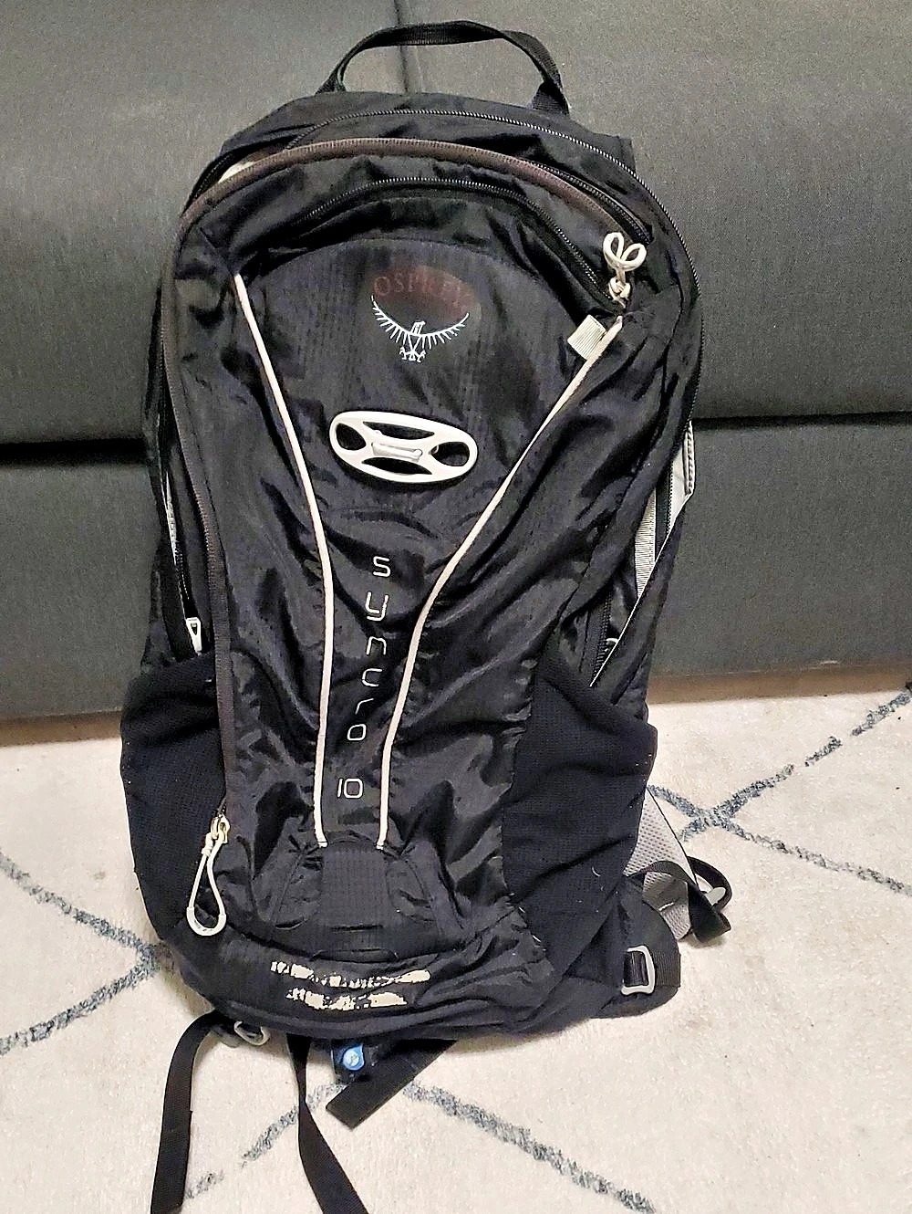 Osprey Syncro 10 Hydration Pack Black Hiking Backpack